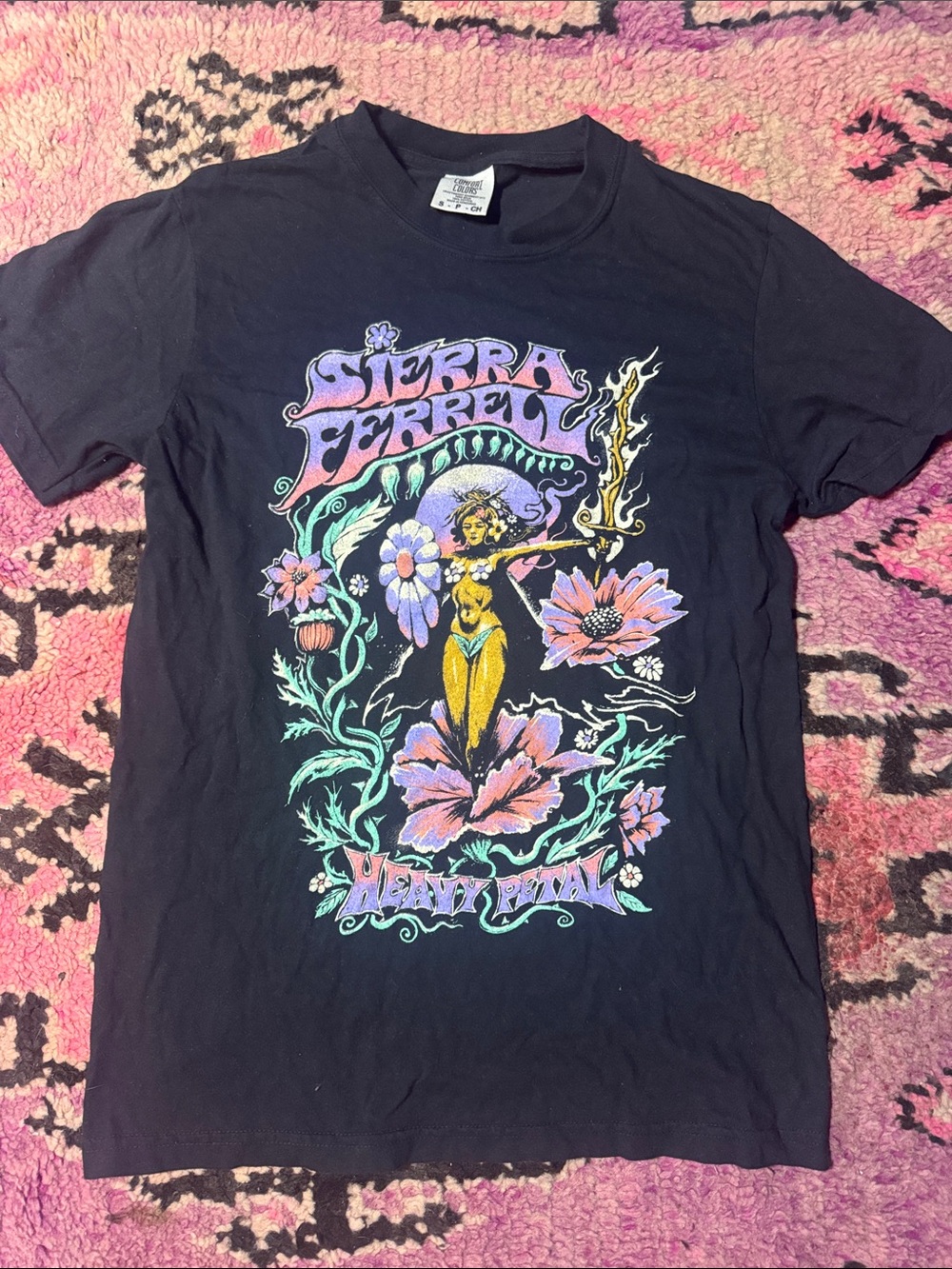 Sierra Ferrell Women’s Size Small Tee